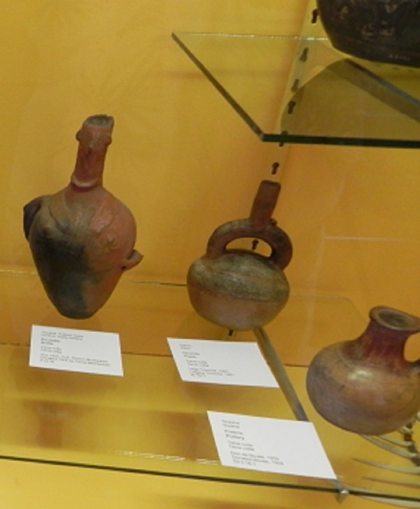 MUSEE D'ART ET D’ARCHÉOLOGIE DU PÉRIGORD-BOUTEILLE/GOURDE