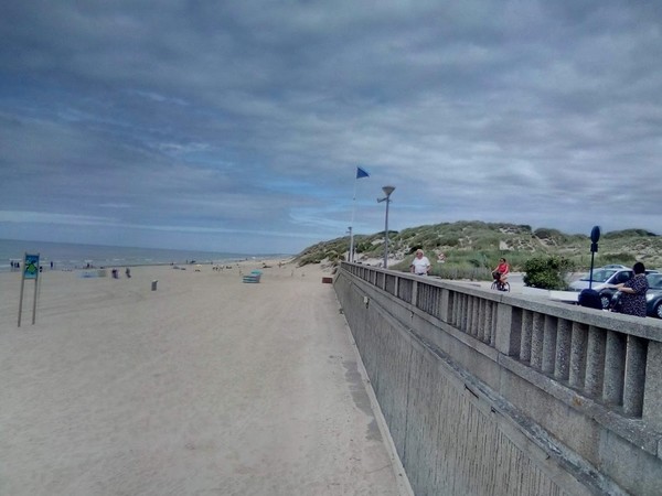 STELLA PLAGE - PROMENADE LE LONG DE LA PLAGE