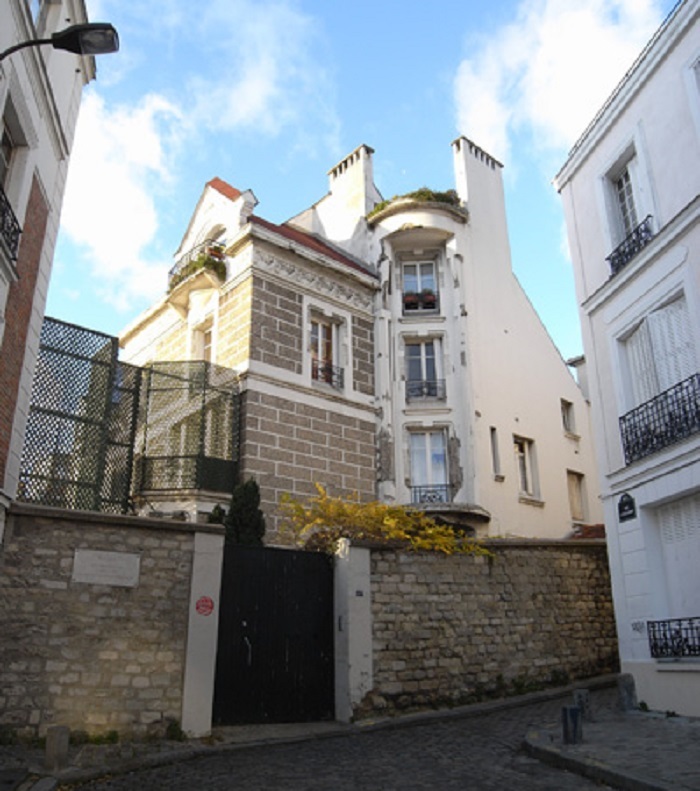 PARIS MONTMARTRE LA MAISON DE DALIDA PARIS MONTMARTRE LA MAISON DE DALIDA